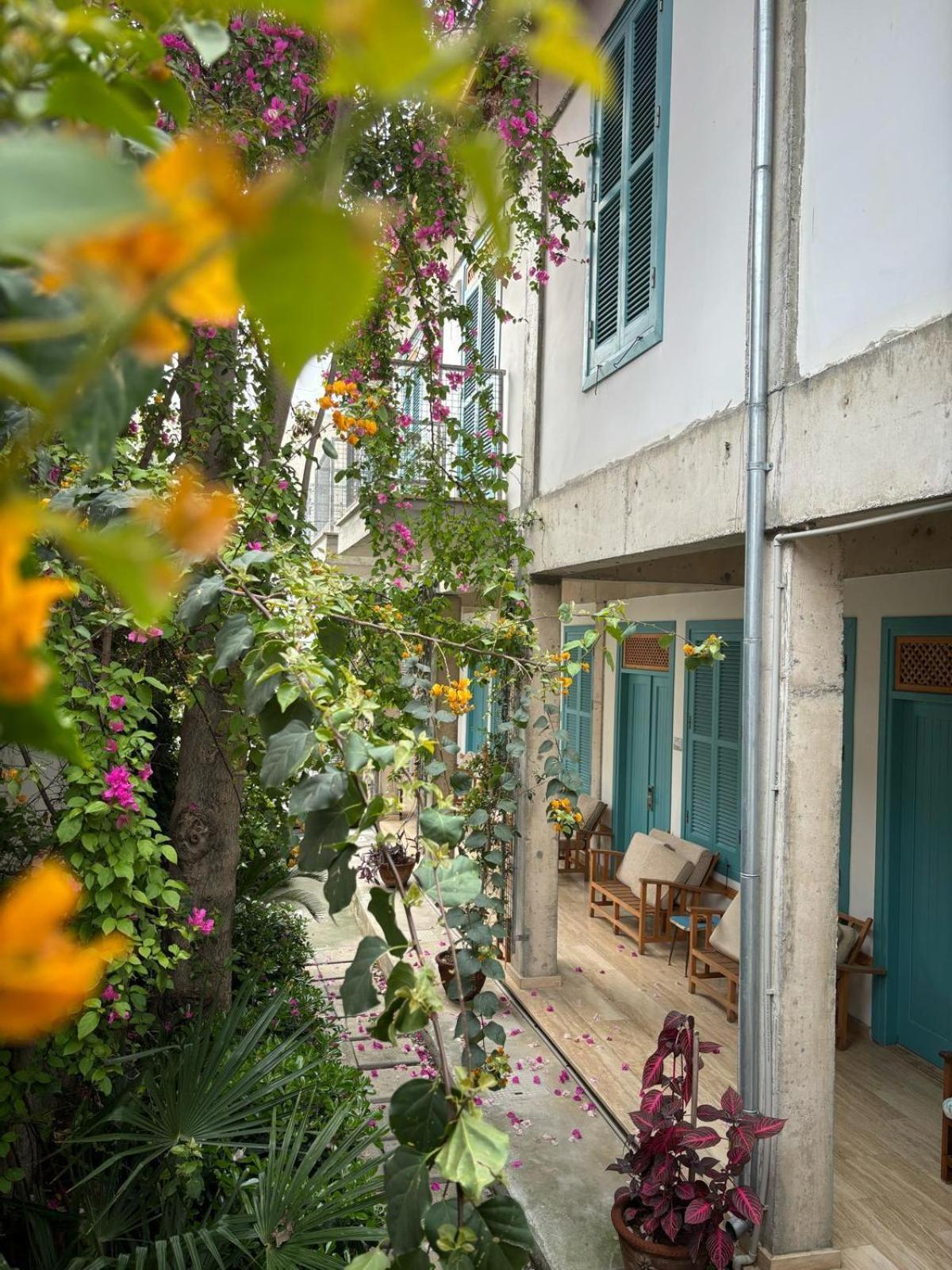 Nicosia Eagle Eye Hotel Buitenkant foto